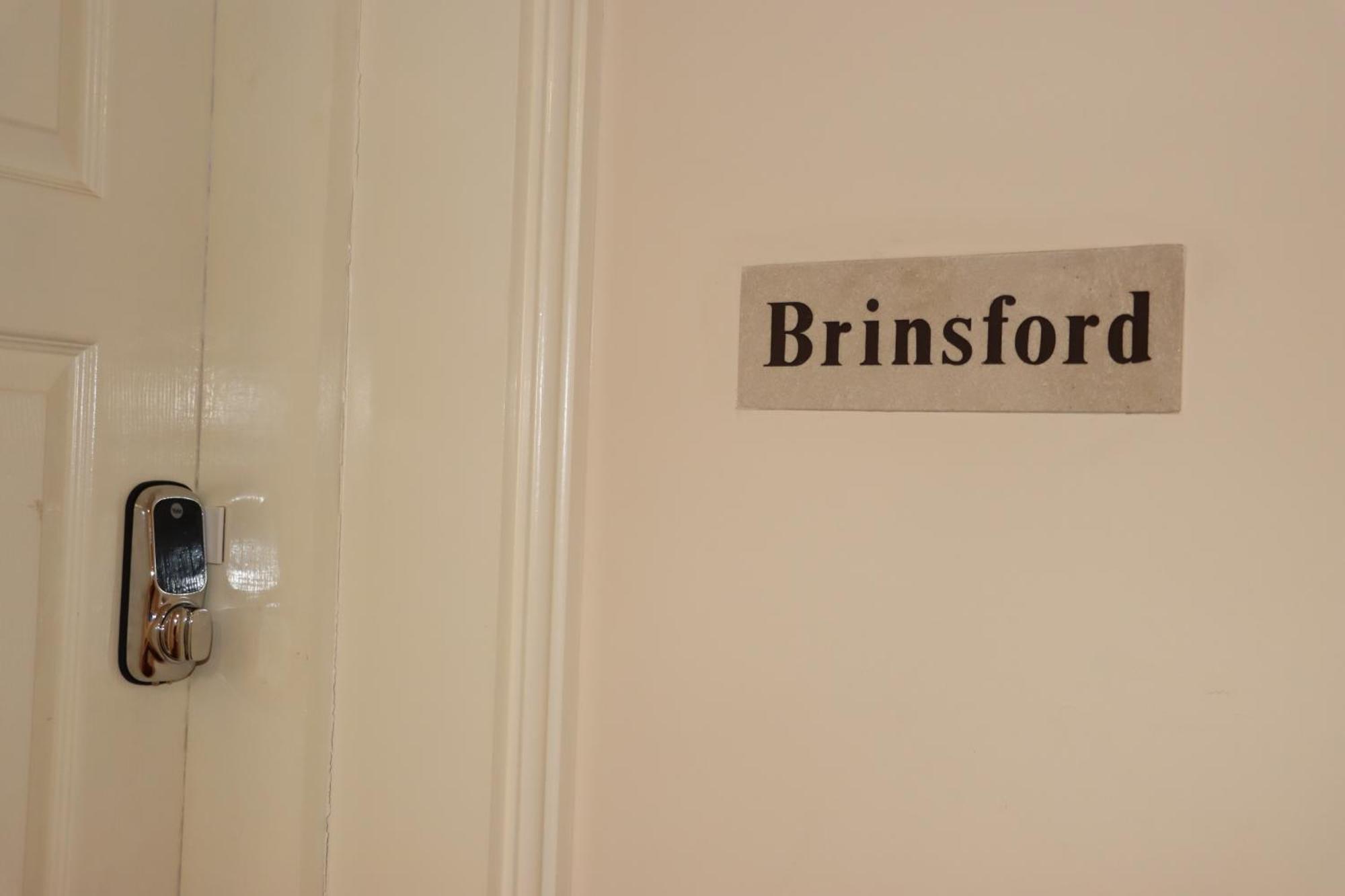 Scandinavian City Centre Apartment ウスター エクステリア 写真